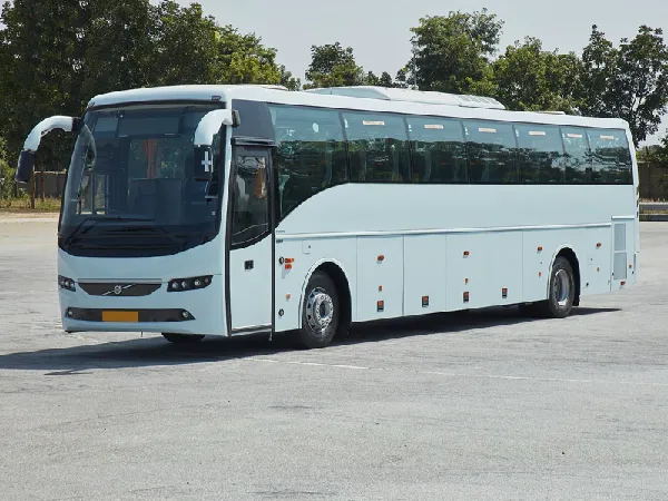 35 Seater Luxury Coach